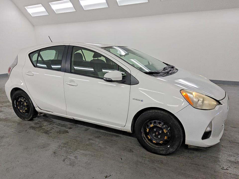 Продаж на аукціоні авто 2012 Toyota Prius C, vin: JTDKDTB38C1026463, номер лоту: 46533256