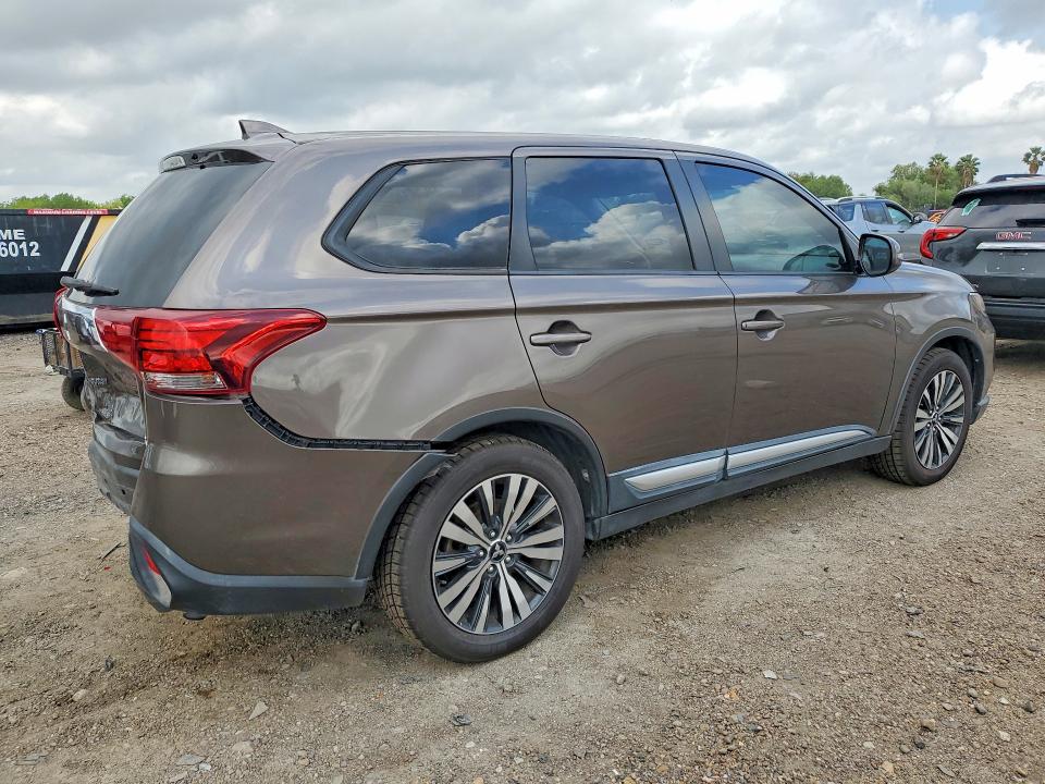 Aukcja sprzedaży 2019 Mitsubishi Outlander, vin: JA4AD3A38KZ007130, numer aukcji: 49036346