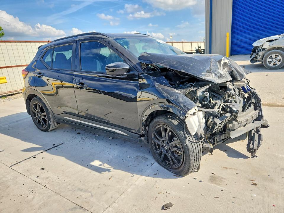 49242406 :رقم المزاد ، 3N1CP5DV3RL487533 vin ، 2024 Nissan Kicks مزاد بيع