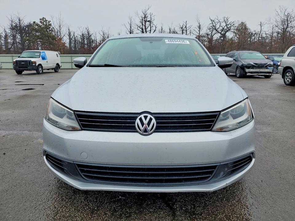 48694436 :رقم المزاد ، 3VWLL7AJ7CM323674 vin ، 2012 Volkswagen Jetta مزاد بيع