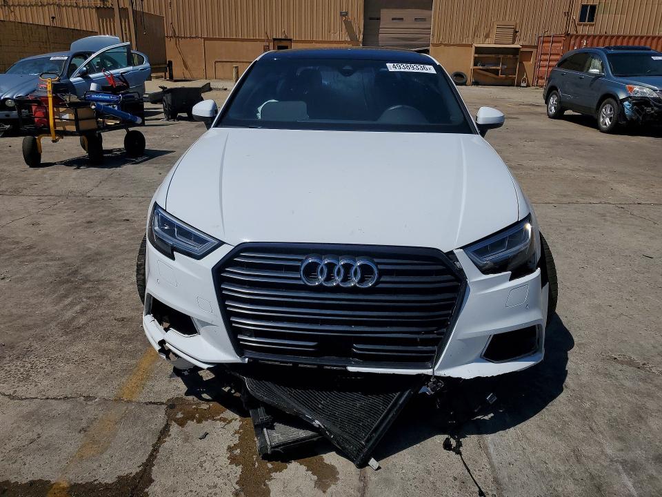 Продажа на аукционе авто 2020 Audi A3, vin: WAUCUGFF6LA105367, номер лота: 49389336