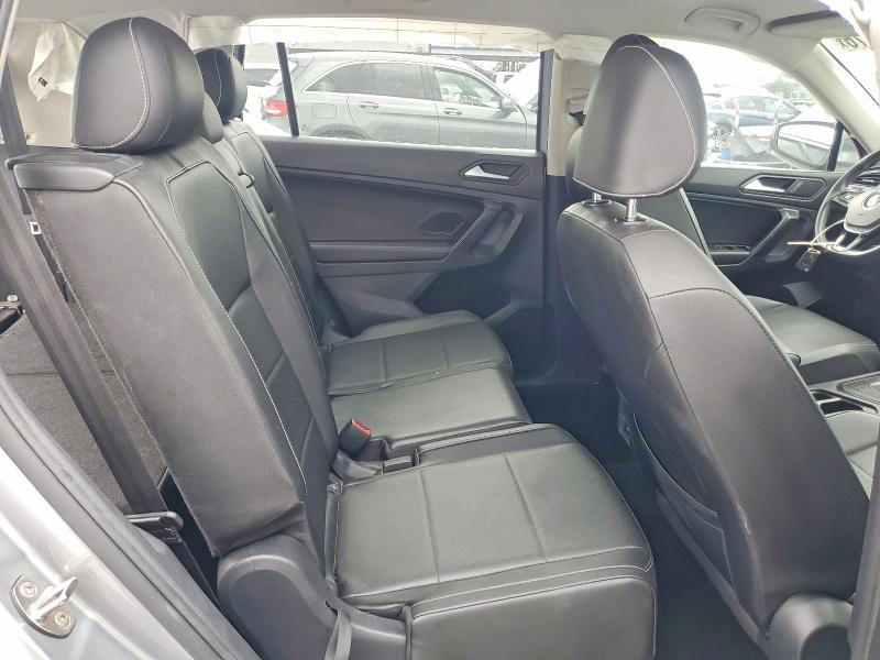 Продажа на аукционе авто 2021 Volkswagen Tiguan, vin: 3VV3B7AX2MM112864, номер лота: 48675176