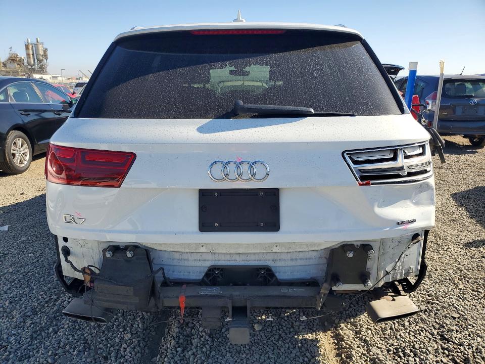 Продаж на аукціоні авто 2017 Audi Q7, vin: WA1LHAF7XHD041606, номер лоту: 48919466