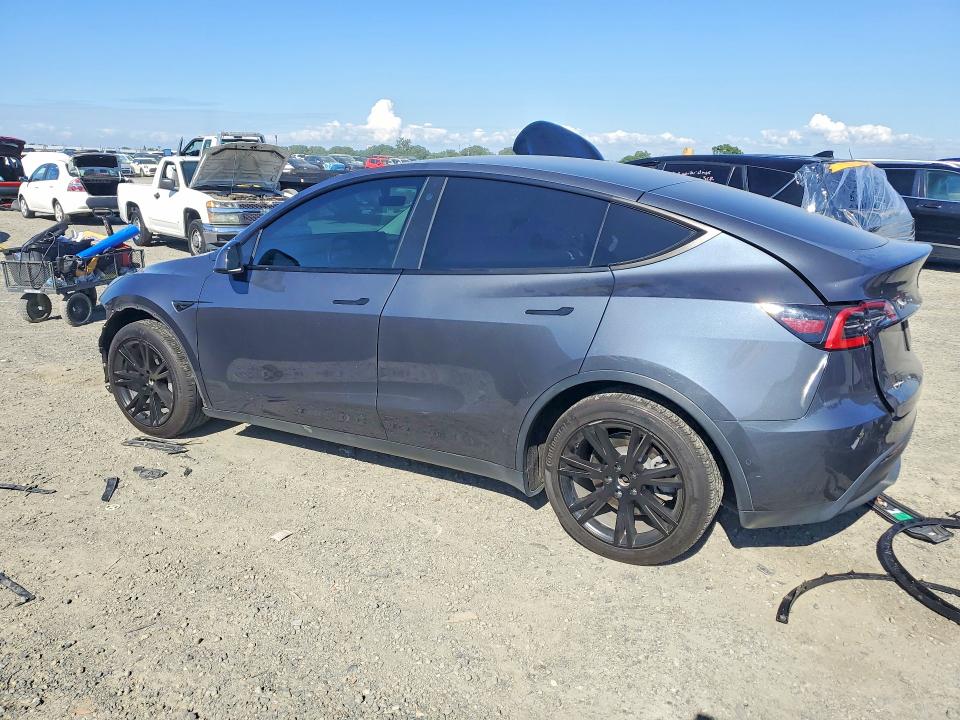 48680826 :رقم المزاد ، 5YJYGDEE2MF096943 vin ، 2021 Tesla Model Y مزاد بيع