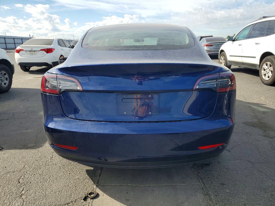 Продажа на аукционе авто 2018 Tesla Model 3, vin: 5YJ3E1EA9JF059217, номер лота: 48709386