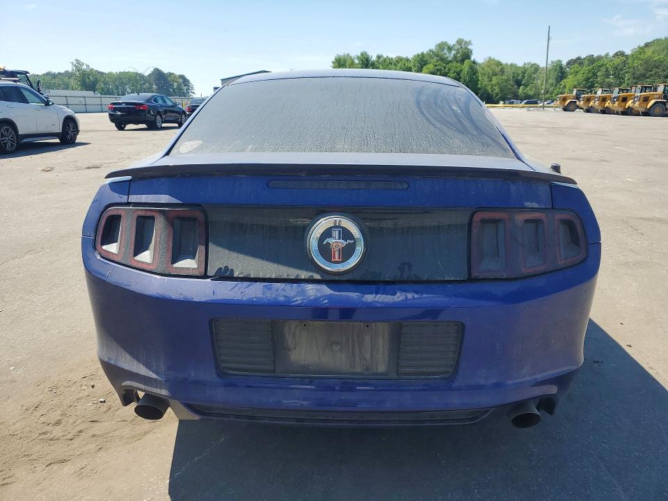 Продажа на аукционе авто 2014 Ford Mustang, vin: 1ZVBP8AM6E5327918, номер лота: 49995636
