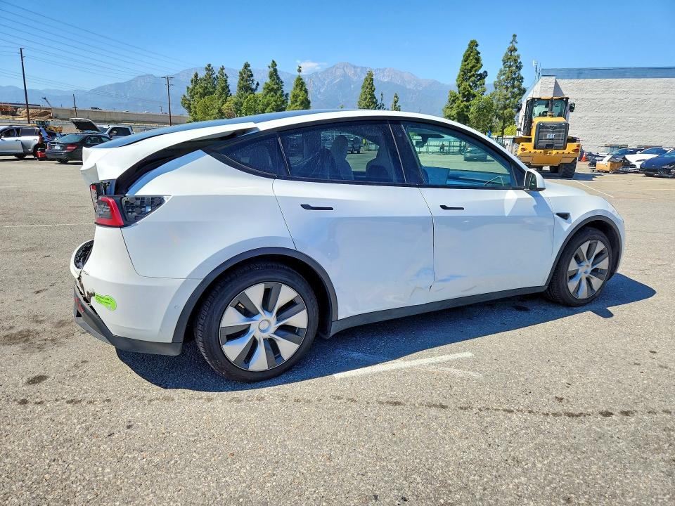 Продаж на аукціоні авто 2022 Tesla Model Y, vin: 7SAYGAEE8NF572311, номер лоту: 48635236