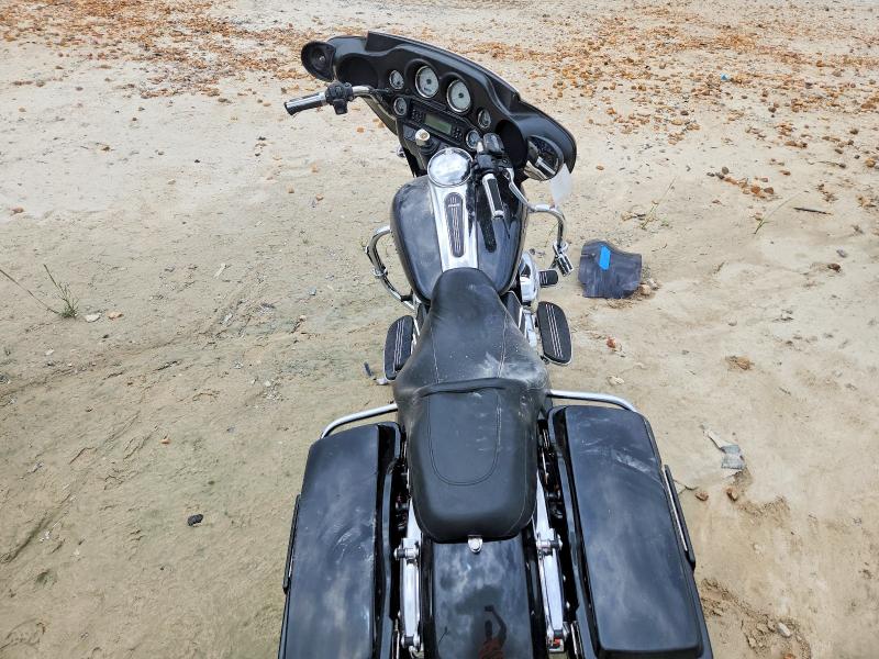 50167516 :رقم المزاد ، 1HD1KBM15DB617464 vin ، 2013 Harley-davidson Flhx مزاد بيع