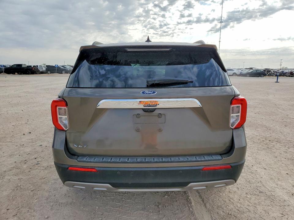 Продаж на аукціоні авто 2021 Ford Explorer, vin: 1FMSK7DH0MGA71140, номер лоту: 49897076