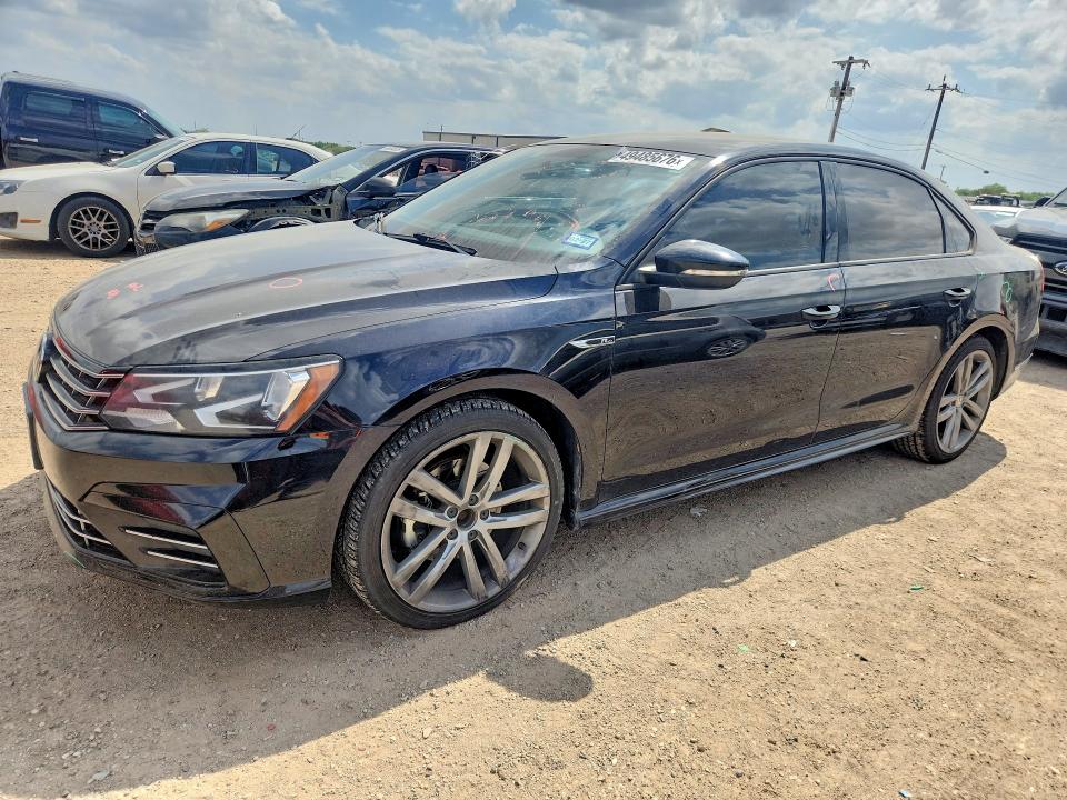 Продажа на аукционе авто 2018 Volkswagen Passat, vin: 1VWAA7A32JC033680, номер лота: 49485676
