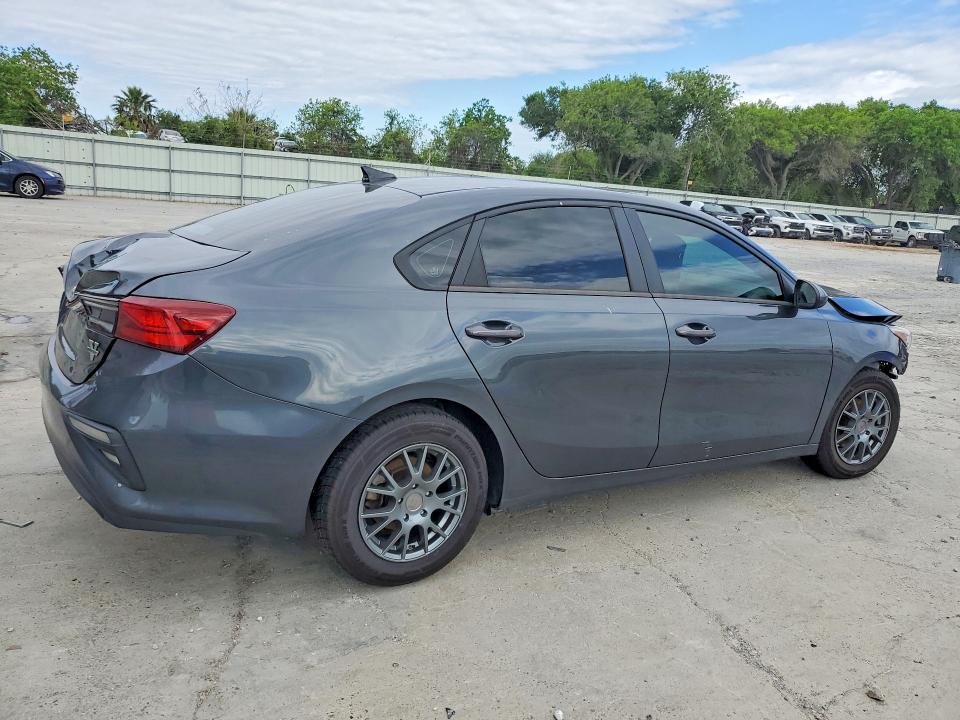 Auction sale of the 2021 Kia Forte, vin: 3KPF24AD8ME388623, lot number: 49376346