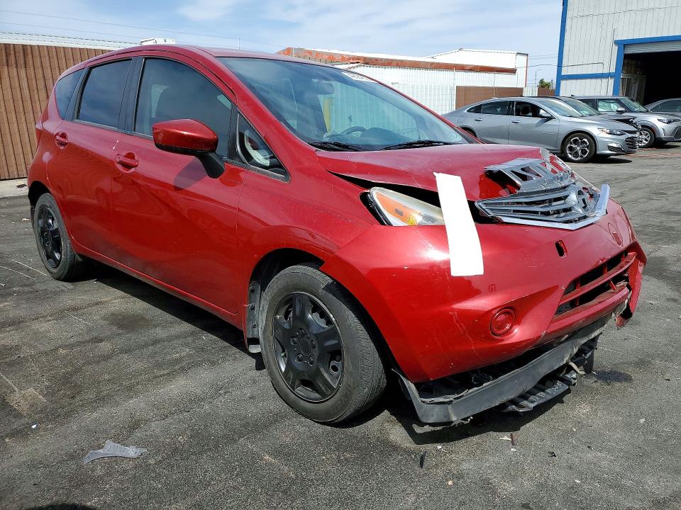 49634656 :رقم المزاد ، 3N1CE2CP7FL447314 vin ، 2015 Nissan Versa Note مزاد بيع