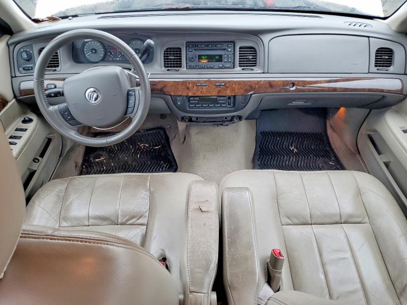 49162696 :رقم المزاد ، 2MEBM7FV6AX630115 vin ، 2010 Mercury Grand Marquis مزاد بيع
