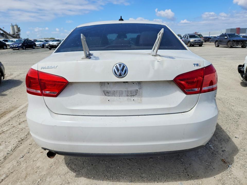 Aukcja sprzedaży 2015 Volkswagen Passat, vin: 1VWAT7A37FC093309, numer aukcji: 50791006