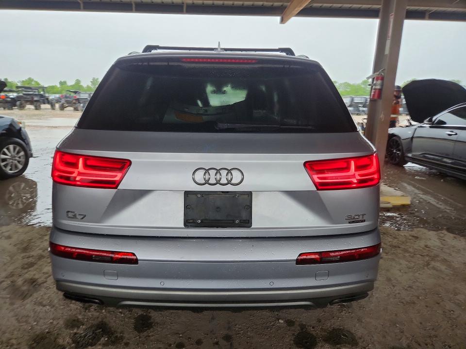 Продаж на аукціоні авто 2018 Audi Q7, vin: WA1LAAF7XJD036223, номер лоту: 50499036