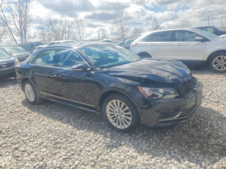 2017 Volkswagen Passat მანქანა იყიდება აუქციონზე, vin: 1VWBT7A38HC038469, აუქციონის ნომერი: 48679236