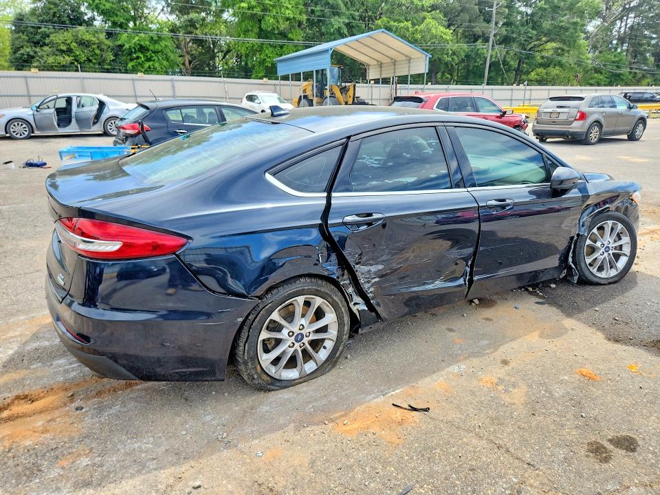 Продаж на аукціоні авто 2020 Ford Fusion, vin: 3FA6P0HD2LR104139, номер лоту: 49130936