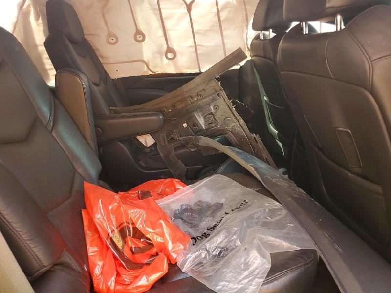 49904776 :رقم المزاد ، 1GYS3BKJ8JR318537 vin ، 2018 Cadillac Escalade مزاد بيع