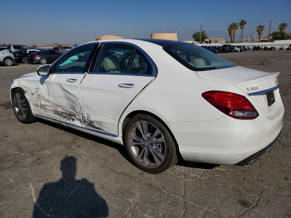2016 Mercedes-benz C მანქანა იყიდება აუქციონზე, vin: 55SWF4JB6GU118712, აუქციონის ნომერი: 49013176