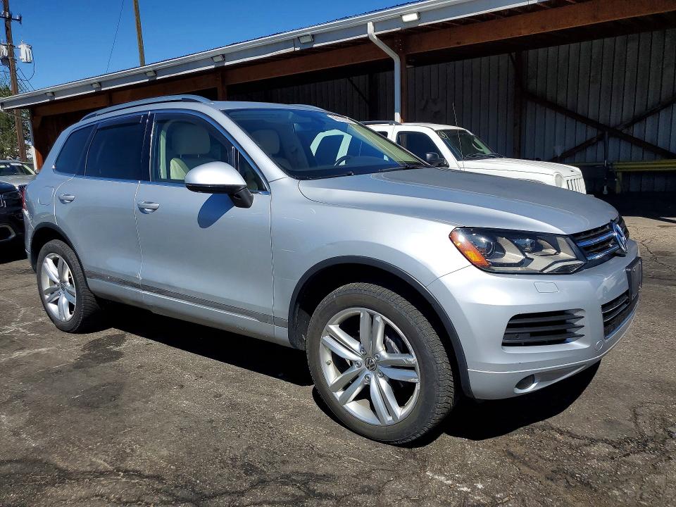 Продажа на аукционе авто 2011 Volkswagen Touareg, vin: WVGFF9BP3BD004929, номер лота: 48678086
