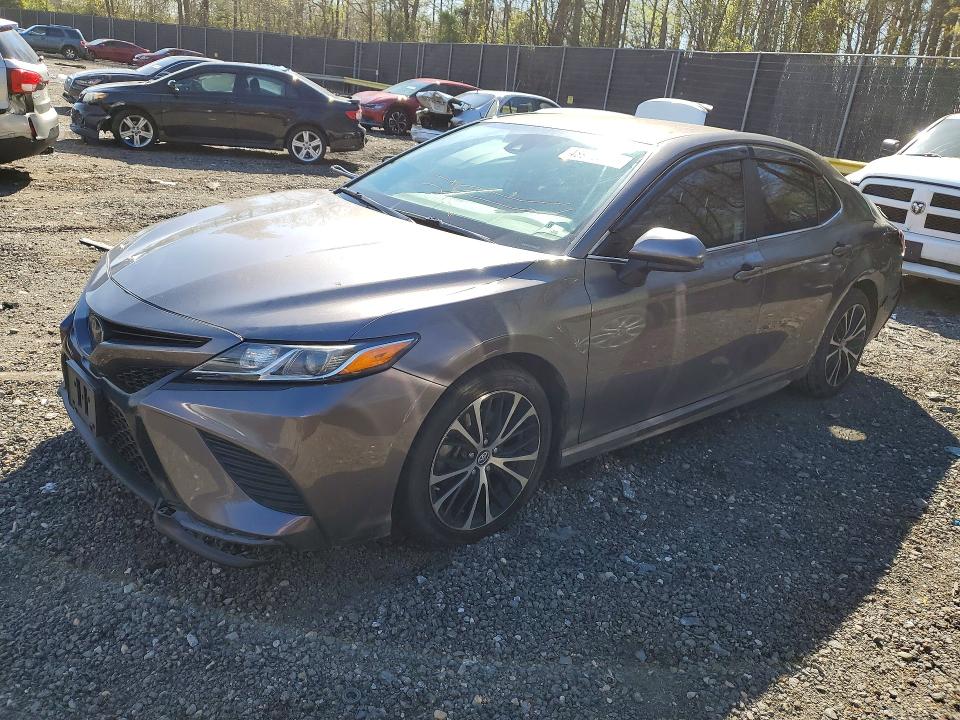 48970326 :رقم المزاد ، 4T1B11HK4KU766628 vin ، 2019 Toyota Camry مزاد بيع