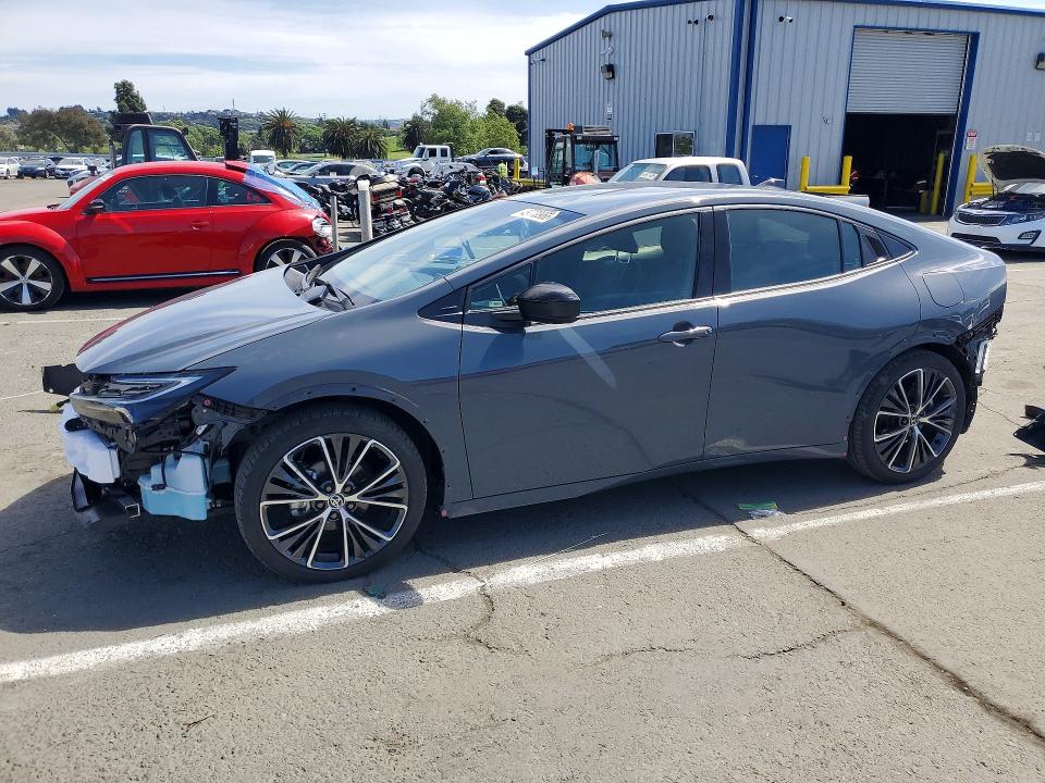 Продаж на аукціоні авто 2024 Toyota Prius, vin: JTDACAAU1R3048248, номер лоту: 49770966