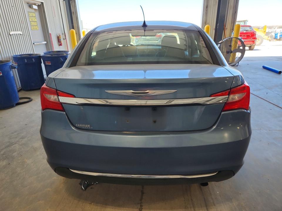 Продаж на аукціоні авто 2011 Chrysler 200, vin: 1C3BC1FBXBN602400, номер лоту: 49471226
