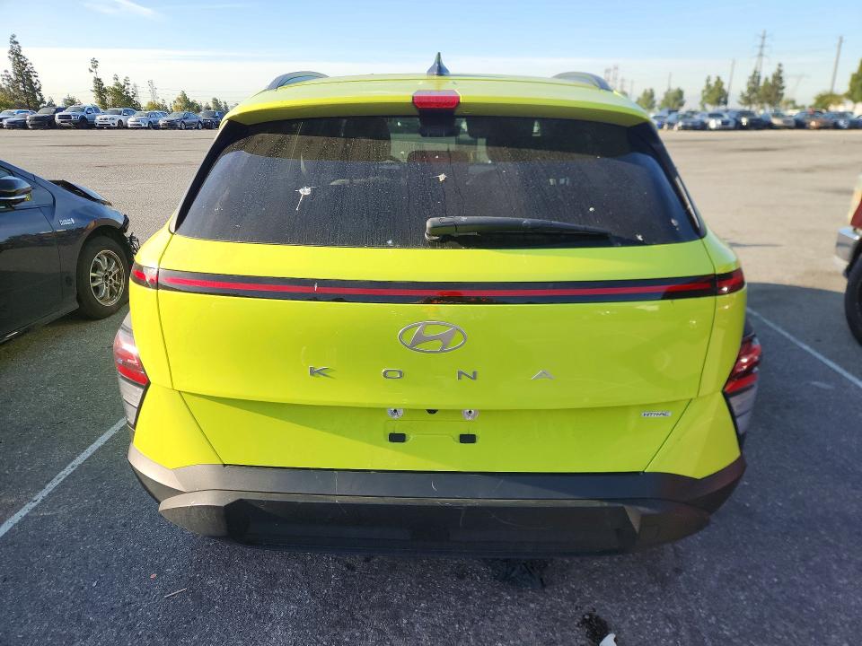 2024 Hyundai Kona მანქანა იყიდება აუქციონზე, vin: KM8HBCAB9RU048533, აუქციონის ნომერი: 46244126
