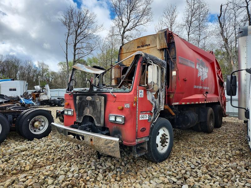 Продаж на аукціоні авто 2006 Peterbilt 320, vin: 1NPZL00X56D716852, номер лоту: 49400726