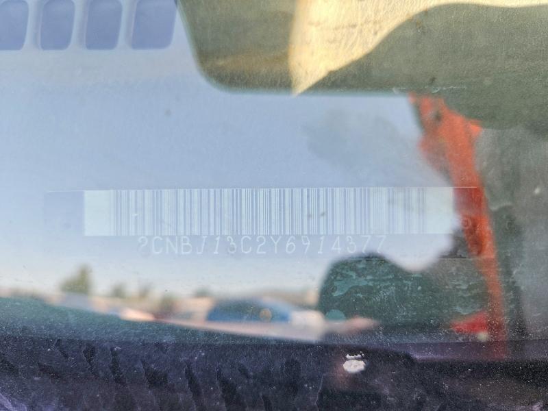 49966146 :رقم المزاد ، 2CNBJ13C2Y6914377 vin ، 2000 Chevrolet Tracker مزاد بيع