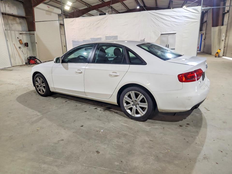 Продаж на аукціоні авто 2011 Audi A4, vin: WAUAFAFL1BN010372, номер лоту: 50132986
