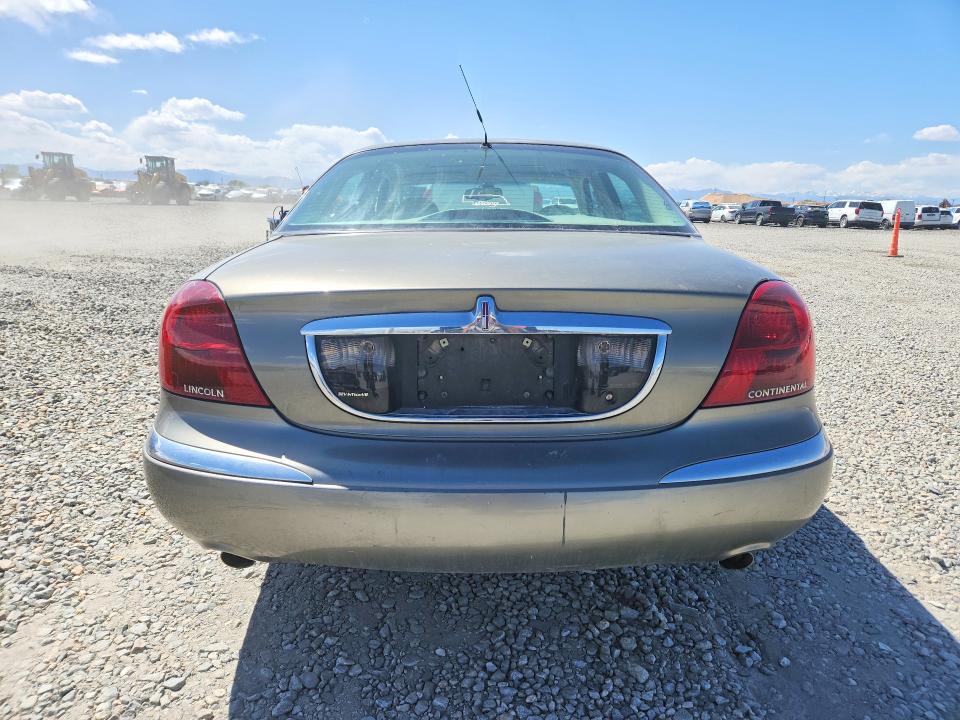 2000 Lincoln Continental მანქანა იყიდება აუქციონზე, vin: 1LNHM97V3YY772188, აუქციონის ნომერი: 51091836