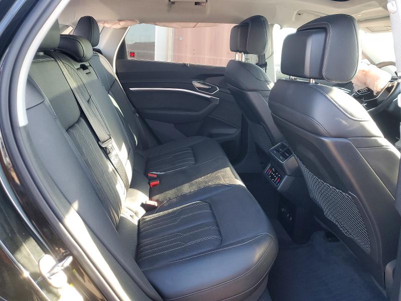 Продаж на аукціоні авто 2021 Audi E-tron, vin: WA1VAAGEXMB006726, номер лоту: 50984866