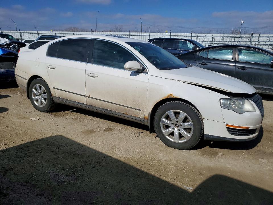 49585856 :رقم المزاد ، WVWKK73C17P030062 vin ، 2007 Volkswagen Passat مزاد بيع