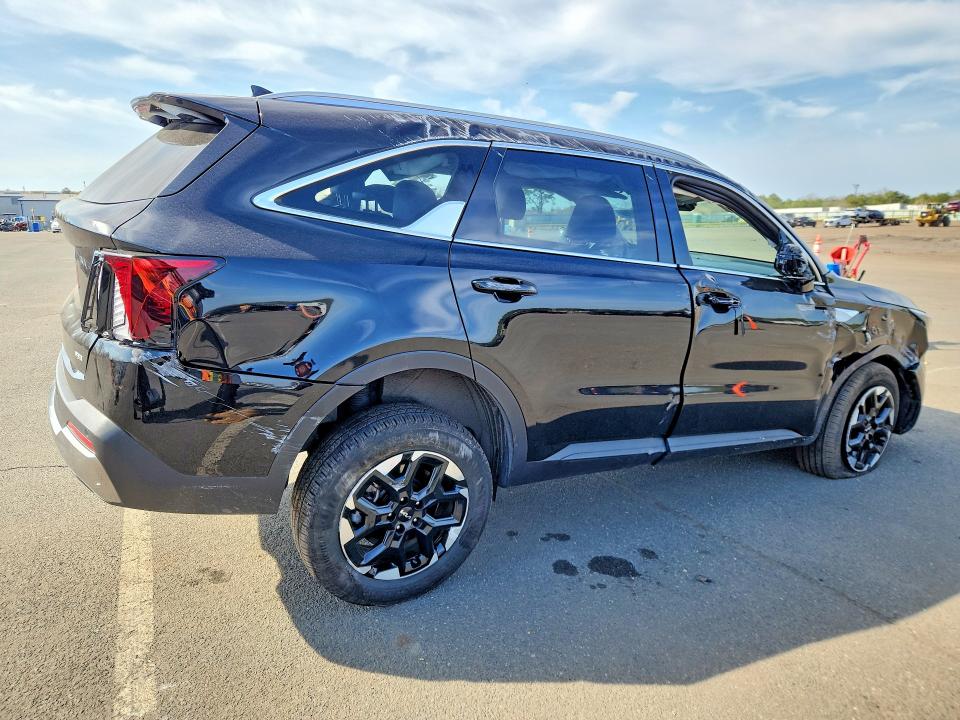 Продажа на аукционе авто 2024 Kia Sorento, vin: 5XYRLDJC6RG281243, номер лота: 49873866