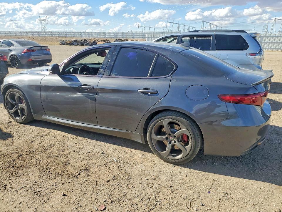 Aukcja sprzedaży 2018 Alfa Romeo Giulia, vin: ZARFAEBNXJ7592504, numer aukcji: 49636606