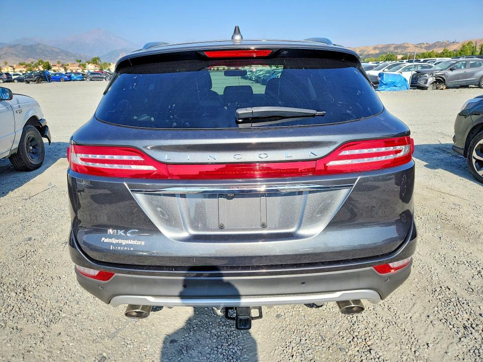 51565766 :رقم المزاد ، 5LMCJ2C94KUL31863 vin ، 2019 Lincoln Mkc مزاد بيع