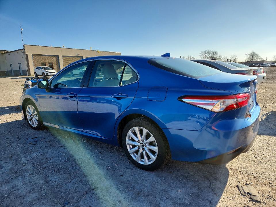 2019 Toyota Camry მანქანა იყიდება აუქციონზე, vin: 4T1B11HK0KU174014, აუქციონის ნომერი: 48596136
