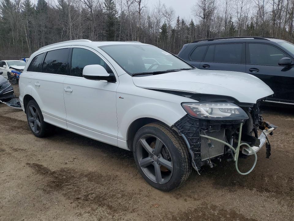 48461456 :رقم المزاد ، WA1WGCFE3FD014349 vin ، 2015 Audi Q7 مزاد بيع