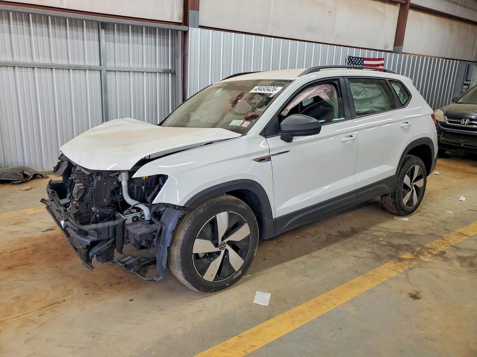 49493426 :رقم المزاد ، 3VV8X7B26RM017970 vin ، 2024 Volkswagen Taos مزاد بيع