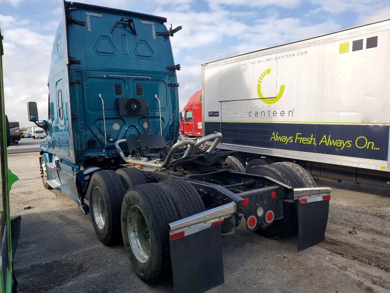 49141816 :رقم المزاد ، 3AKJGLD56GSGR9246 vin ، 2016 Freightliner Cascadia 125 مزاد بيع