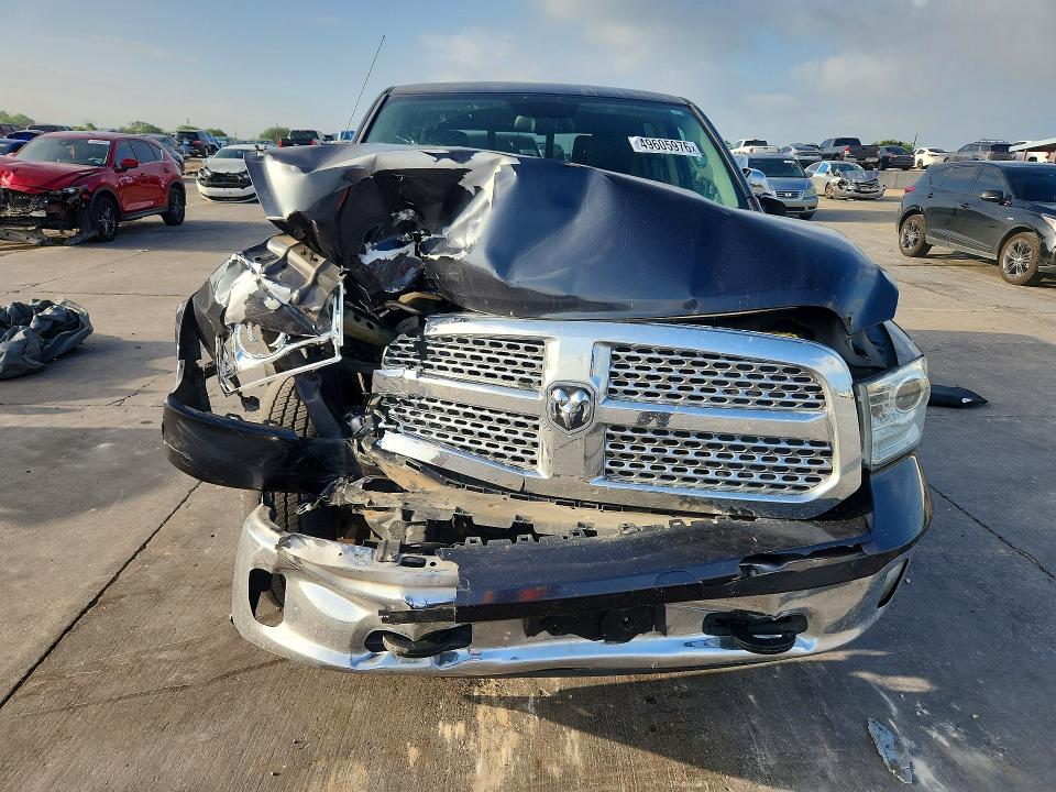 49605976 :رقم المزاد ، 1C6RR6NT3HS585814 vin ، 2017 Ram 1500 مزاد بيع