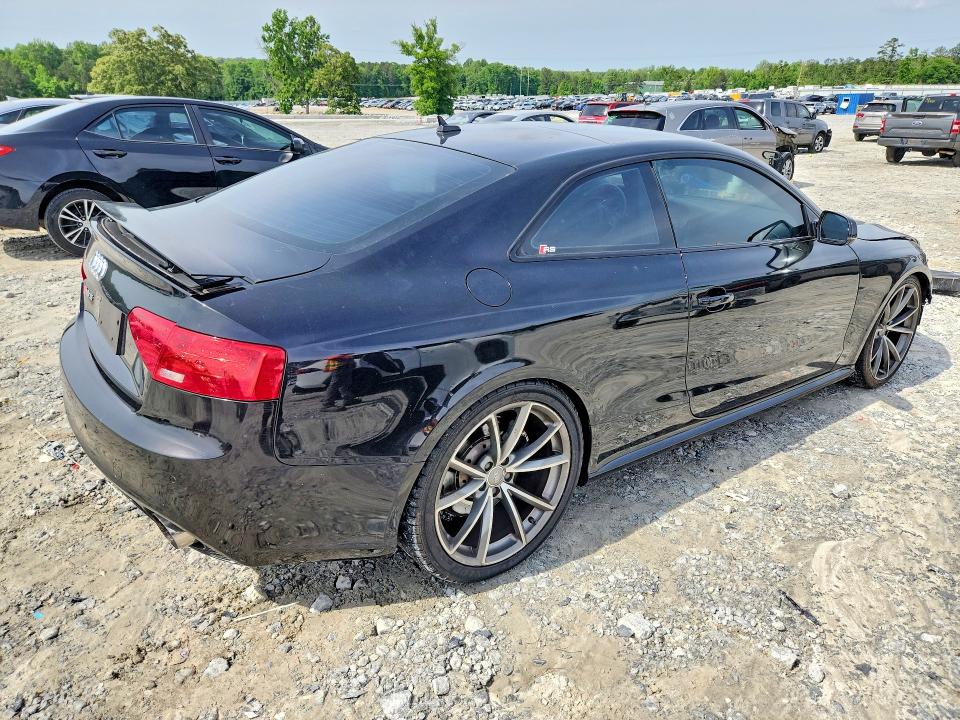 Продаж на аукціоні авто 2015 Audi Rs5, vin: WUAC6AFR2FA900976, номер лоту: 51653546