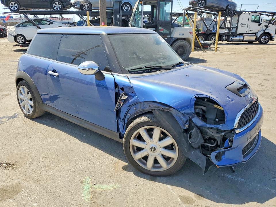 Продажа на аукционе авто 2008 Mini Cooper, vin: WMWMF73518TV39489, номер лота: 51336036
