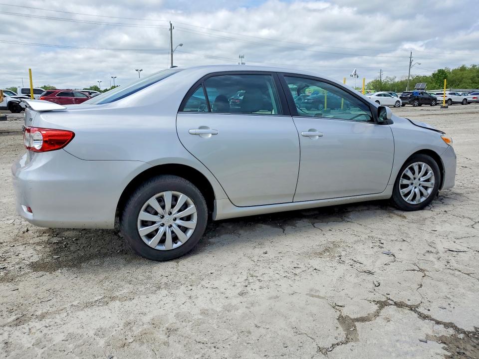 51482516 :رقم المزاد ، 2T1BU4EE8DC961840 vin ، 2013 Toyota Corolla مزاد بيع