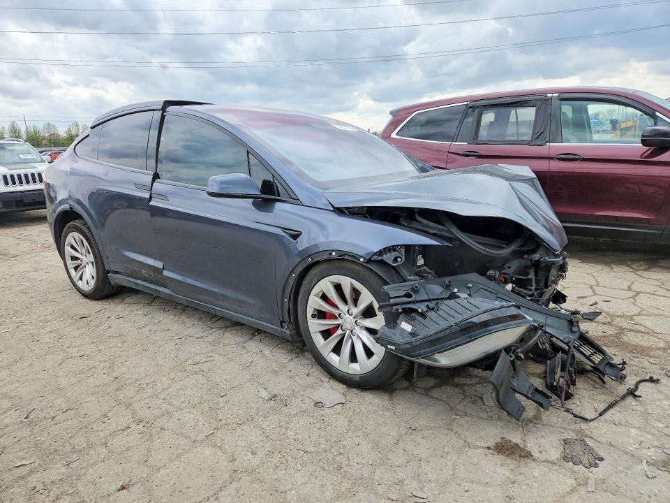 Продаж на аукціоні авто 2019 Tesla Model X, vin: 5YJXCBE21KF190715, номер лоту: 48410916