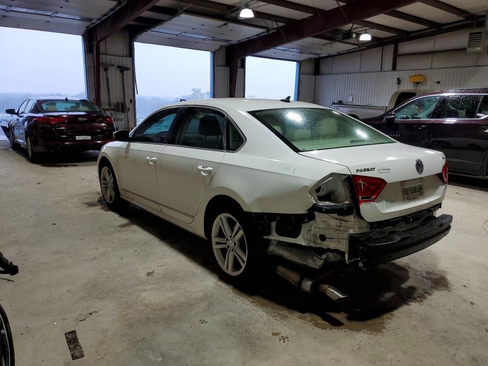 Aukcja sprzedaży 2015 Volkswagen Passat, vin: 1VWBS7A30FC028762, numer aukcji: 51498566
