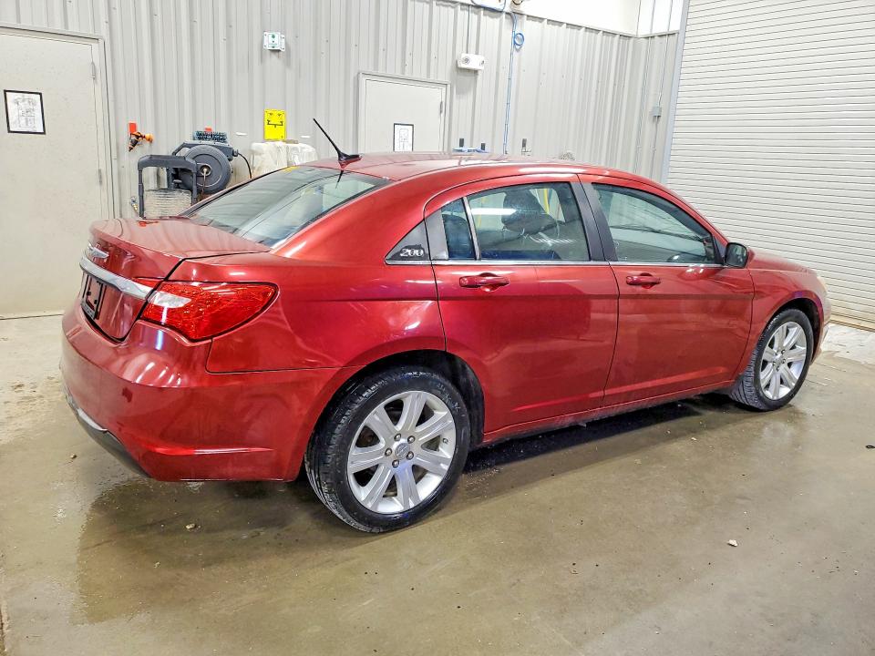Продаж на аукціоні авто 2012 Chrysler 200, vin: 1C3CCBBB0CN107267, номер лоту: 48413316