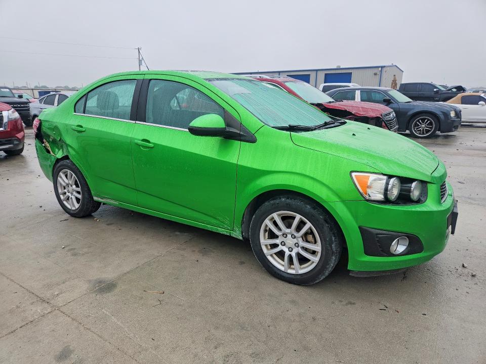 50278006 :رقم المزاد ، 1G1JC5SB3F4172105 vin ، 2015 Chevrolet Sonic مزاد بيع