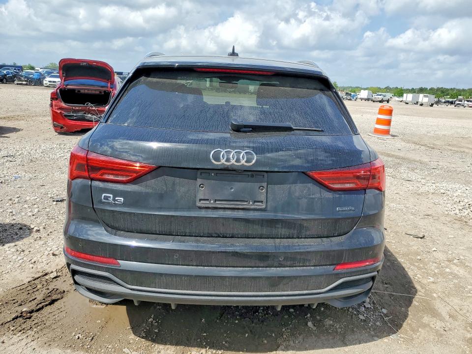 49928546 :رقم المزاد ، WA1EECF30P1153096 vin ، 2023 Audi Q3 مزاد بيع